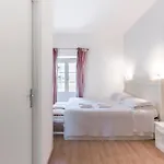 Delicious House Michelangelo Apartman *
