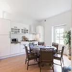 Delicious House Michelangelo Apartman